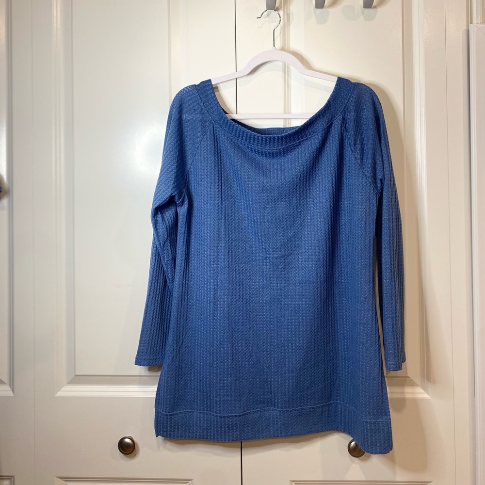 Extra large blue sweater blouse slits on the sides